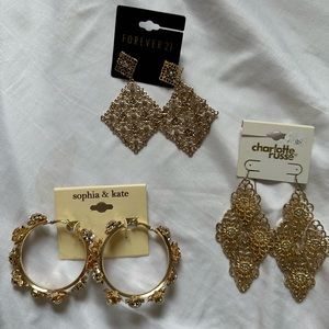 Gold Costume Jewelry Bundle (Forever 21, Charlotte Russe, Sophia and Kate)